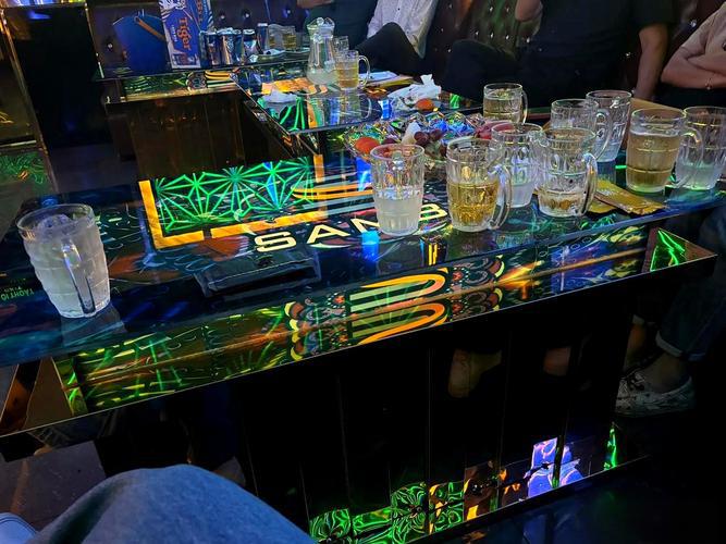 KTV酒精與慾望交會